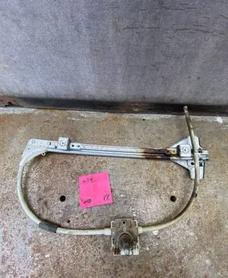 Renault Megane I Rear door manual window regulator 
