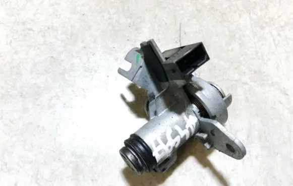Audi A6 S6 C6 4F Tailgate exterior lock 8e0827573