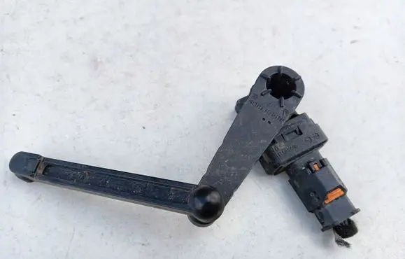 Opel Crossland X Headlight/headlamp level sensor 9811258180