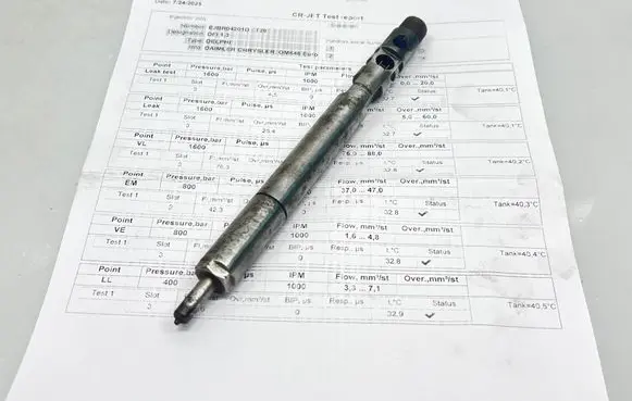 Mercedes-Benz C W204 Fuel injector A6460700987 EJBR04201D