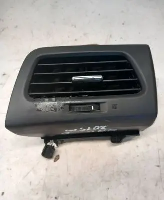 Honda CR-V Dashboard side air vent grill/cover trim 8275131500 77620TA0A