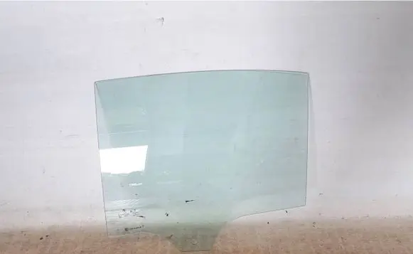 BMW 3 G20 G21 Rear door window glass 