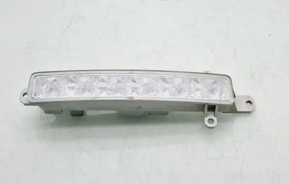Toyota Aygo AB40 LED Daytime headlight 9815568380