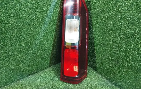Renault Trafic III (X82) Rear/tail lights 265504656R 93867969