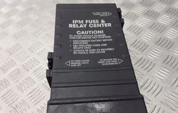 Chrysler Grand Voyager IV Fuse box set 04869201AL