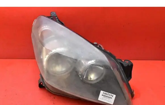 Opel Astra H Headlight/headlamp 24451033