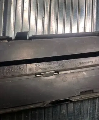 BMW 3 E92 E93 Front bumper lower grill 7227947 51117227947