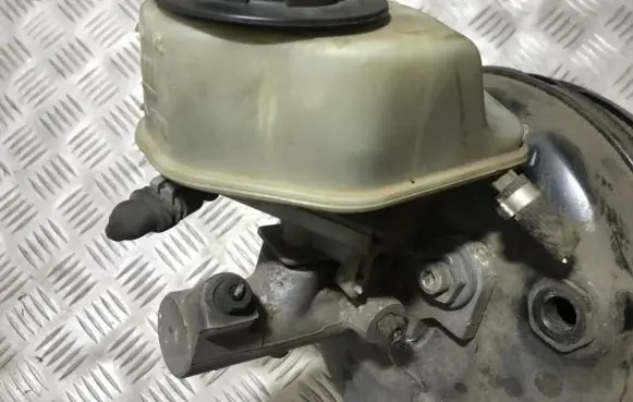 Opel Vectra C Master brake cylinder
