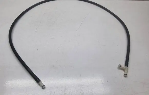 BMW 5 E60 E61 Headlight washer hose/pipe 