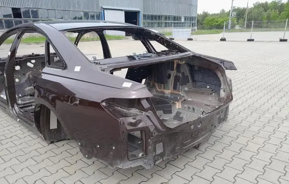 Audi A8 S8 D2 4D Rear bodywork 