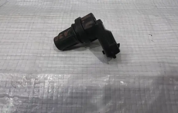 Alfa Romeo Giulietta Camshaft position sensor 0232103097
