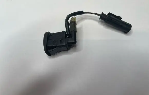 BMW 5 E39 Windshield washer spray nozzle 8361042