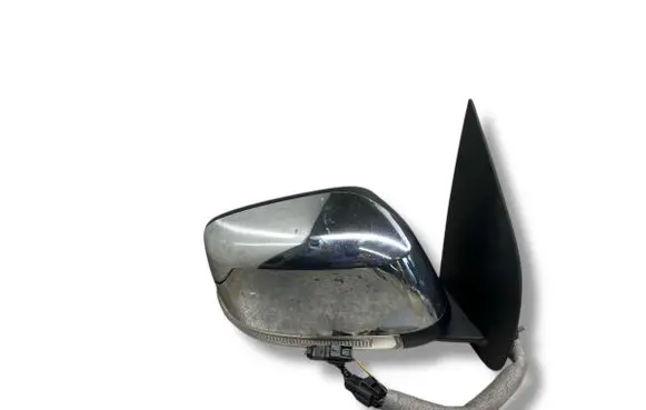 Nissan Navara Front door electric wing mirror E9034302 E9024302