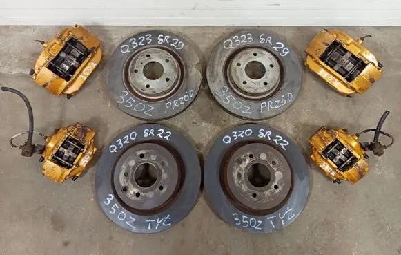 Nissan 350Z Brake discs and calipers set ZACBREMB350Z