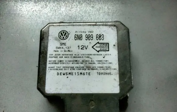 Volkswagen Golf IV Airbag control unit/module 6N0909603 10960406 5WK4137