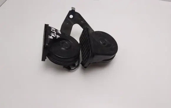 Opel Astra J Horn signal A046522 0055306