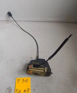 Renault Scenic II - Grand scenic II Rear door lock 27438918