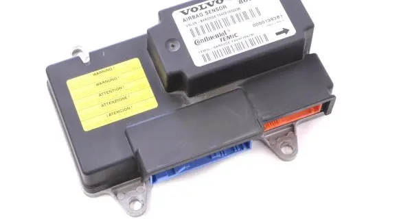 Volvo S40, V40 Airbag control unit/module 8697679