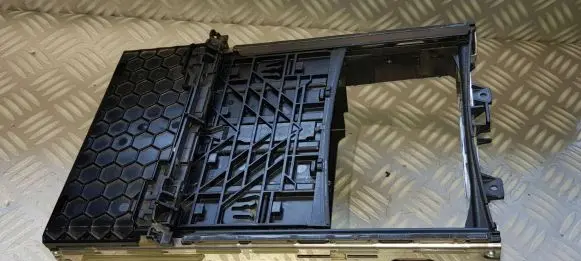 BMW 7 G11 G12 Central console drawer/shelf pad 9327501