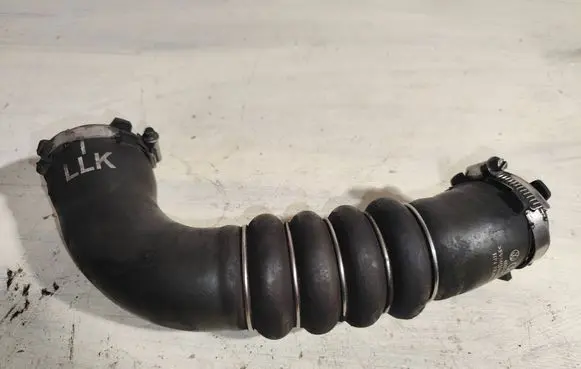 Audi A6 S6 C6 4F Intercooler hose/pipe 4F0145738F