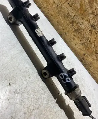 Peugeot 308 Fuel main line pipe 968475308002