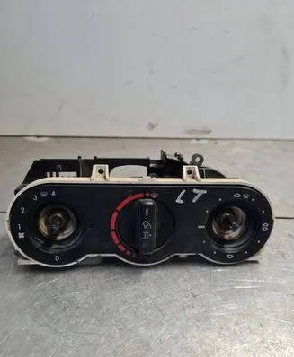 Volkswagen II LT Climate control unit 122489582000