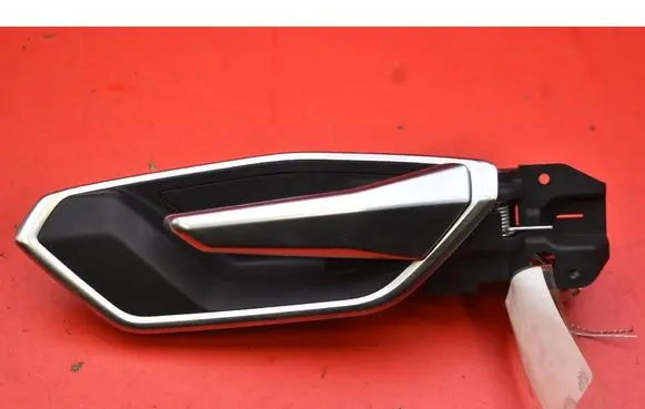 Audi e-tron Front door interior handle 4KE839020A