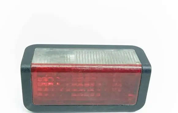 BMW 5 E39 Boot/trunk interior light 8368577