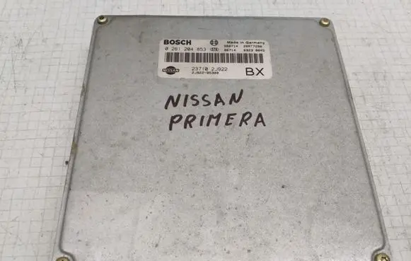 Nissan Primera Engine control unit/module 0261204853 237102J922