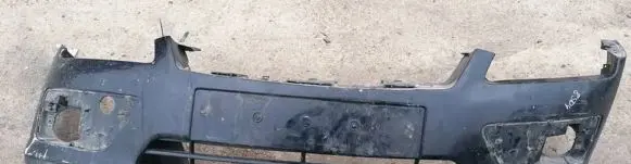 Ford Focus Front bumper juodas
