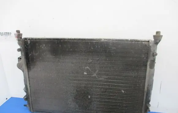 Renault Scenic I Coolant radiator