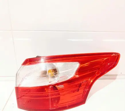 Ford Focus Rear/tail lights BM5113404G