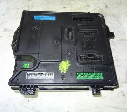 Renault Scenic III - Grand scenic III Engine control unit/module 284B18853R