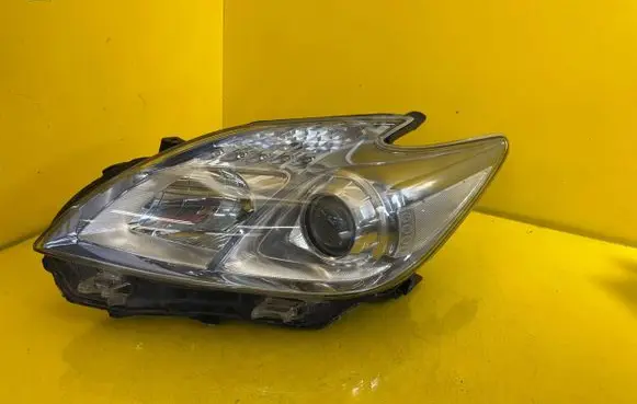Toyota Prius (XW30) Headlight/headlamp MD60GF20