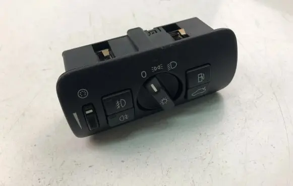 Light switch