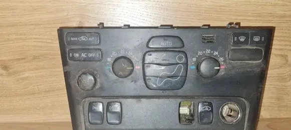 Volvo XC90 Climate control unit
