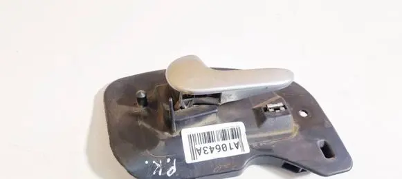 Opel Combo C Front door interior handle 13110956 1311095213110954