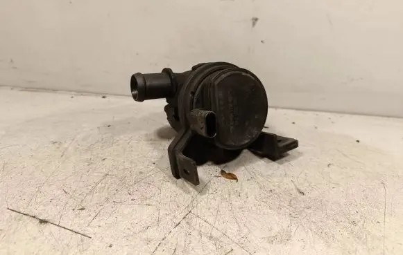 Jaguar XE Electric auxiliary coolant/water pump DX23180474AC