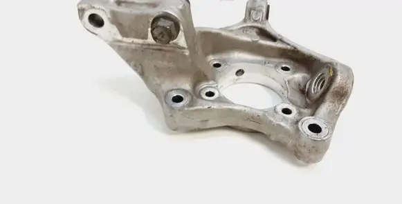 Lexus CT 200H Front wheel hub