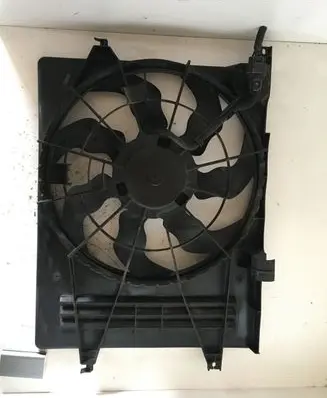Electric radiator cooling fan
