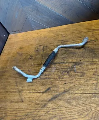 Air conditioning (A/C) pipe/hose