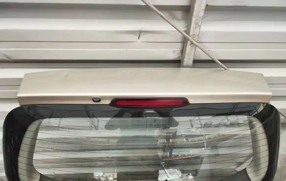 Toyota Corolla Verso E121 Tailgate/trunk/boot lid