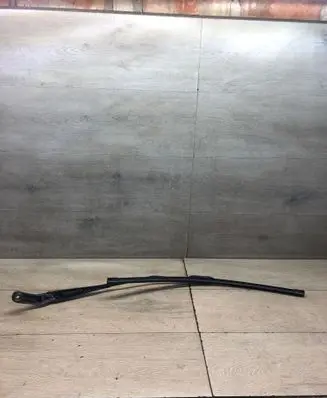 Audi A4 S4 B8 8K Front wiper blade arm 8K1955407
