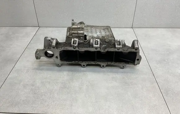 Skoda Superb B8 (3V) Intake manifold 04L129766AQ
