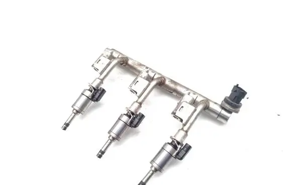 Ford Grand C-MAX Fuel injectors set DM5G9H487AB