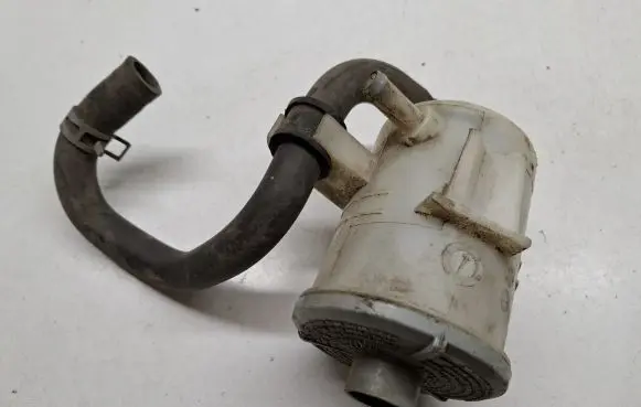 Honda CR-V Power steering fluid tank/reservoir