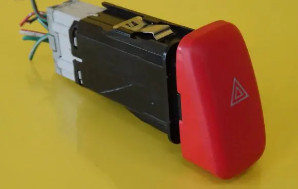 Honda HR-V Hazard light switch M17479