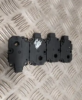 Audi A8 S8 D4 4H Intake manifold valve actuator/motor HE0T0026K HEUT0045K CZ1139300857ND8