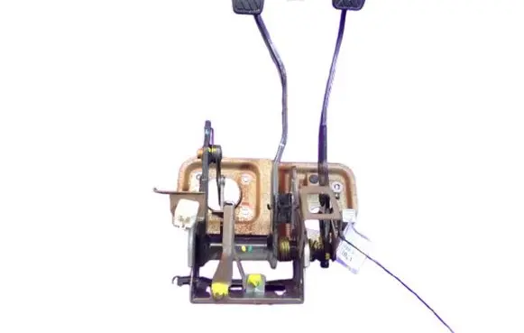 Suzuki Splash Pedal assembly 