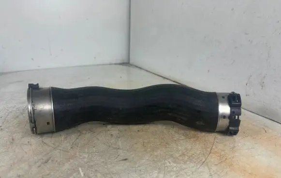 BMW 1 F20 F21 Intercooler hose/pipe S21108A